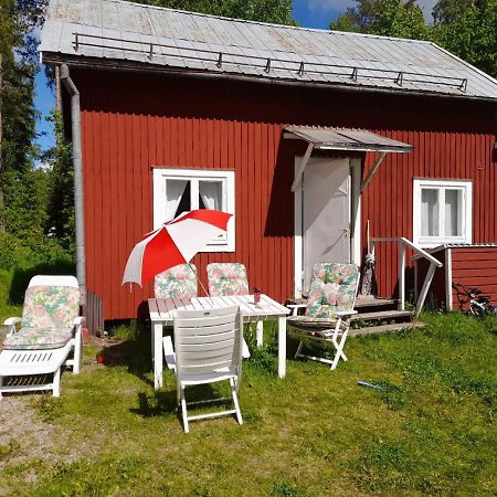 Summer Bedroom, Outside Toilet, Shower, Kitchen. 120 M From Sandbach. Bräcke Extérieur photo